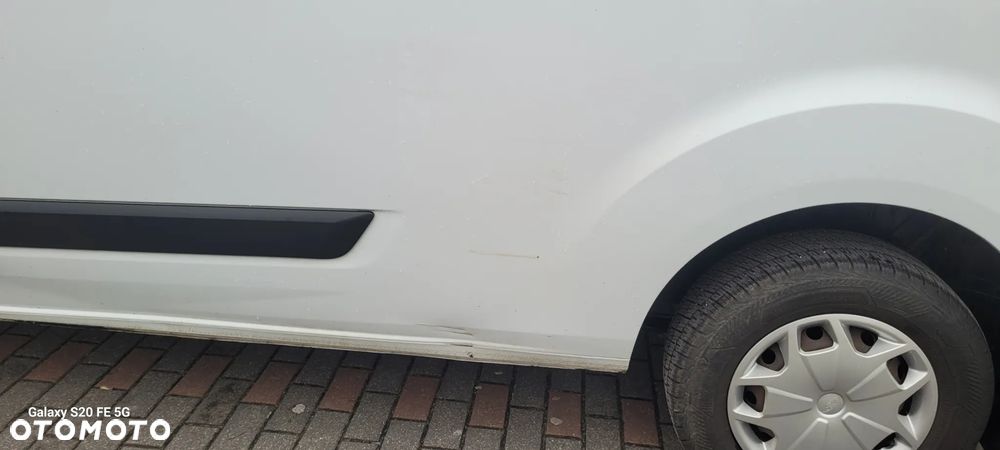 Ford Transit Custom - 11