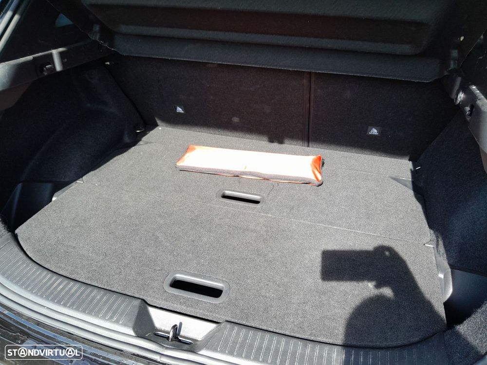Nissan Qashqai 1.3 DIG-T N-Connecta LED — fotografia 20