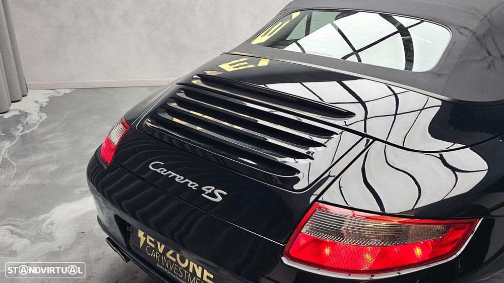 Porsche 911 (997) Carrera 4 S Cabriolet - 34