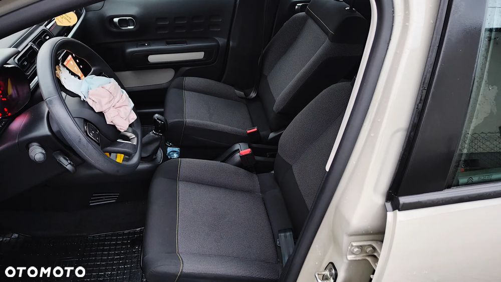 Citroën C3 1.2 PureTech Live - 12