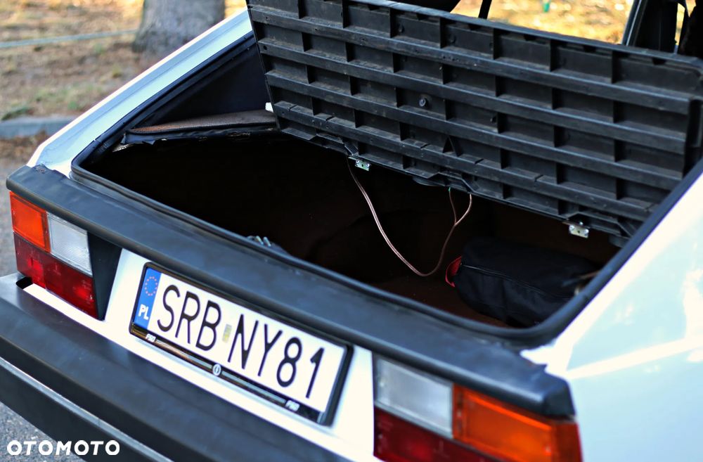 Polonez 1.5 - 12