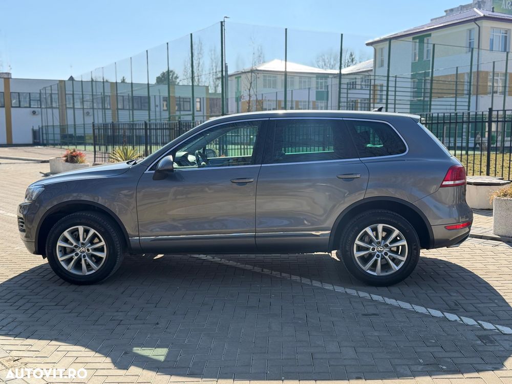Volkswagen Touareg - 11
