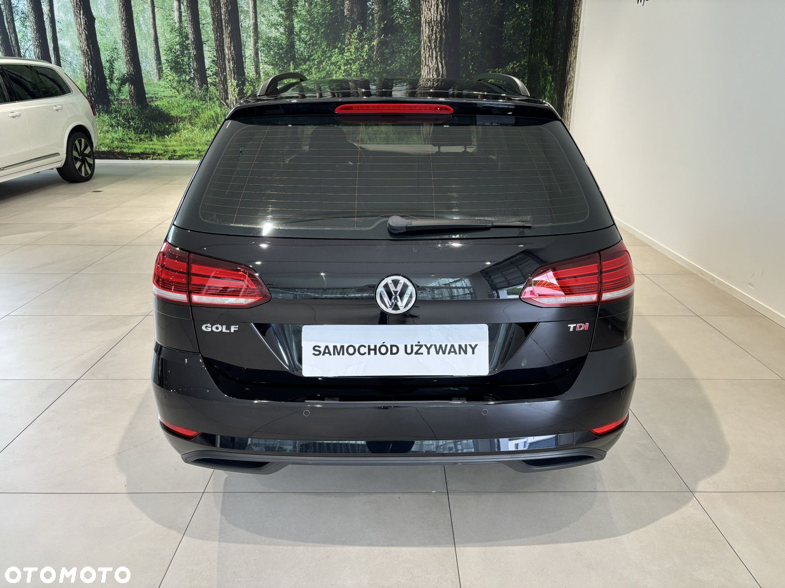 Volkswagen Golf - 5