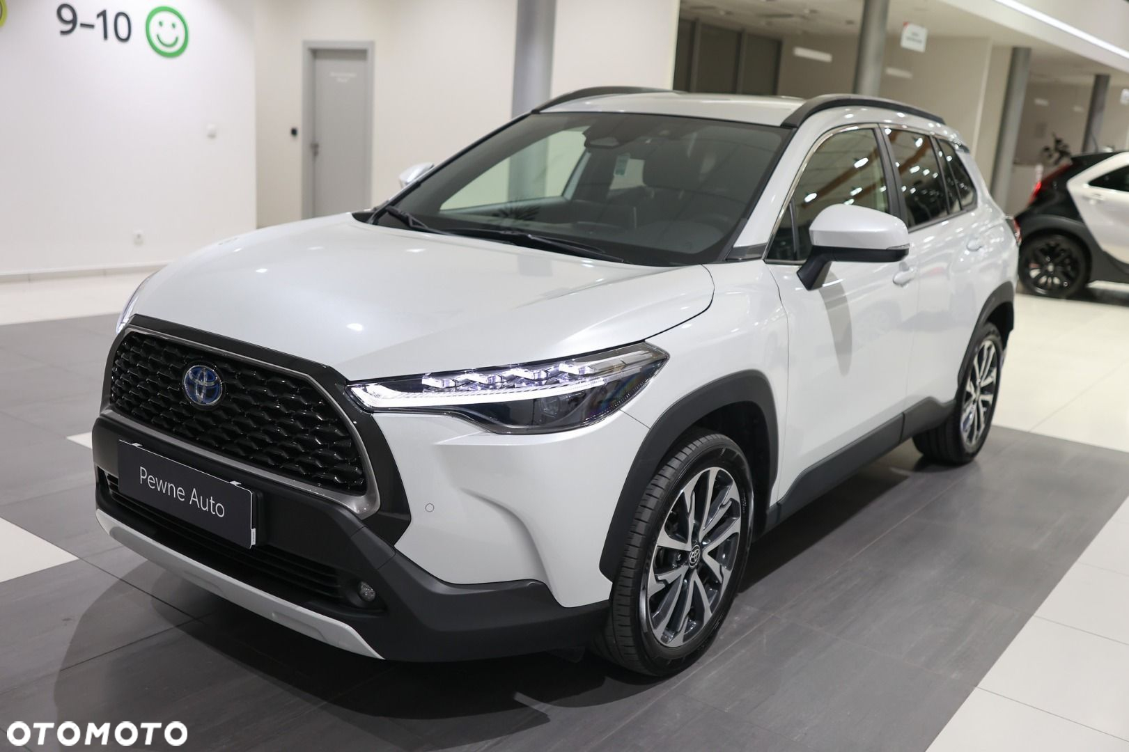 Toyota Corolla Cross - 13
