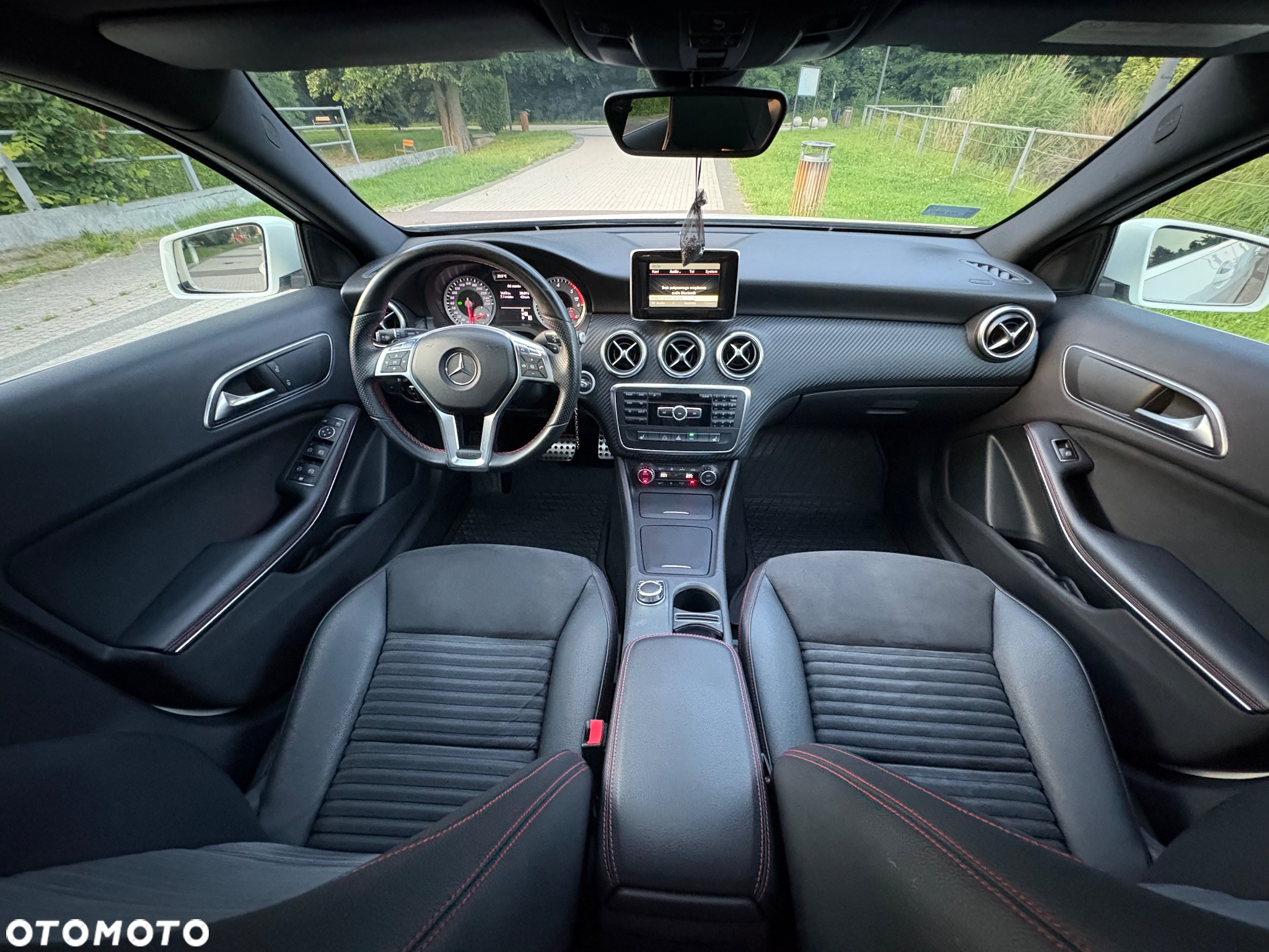 Mercedes-Benz Klasa A 180 CDI (BlueEFFICIENCY) 7G-DCT AMG Sport - 7