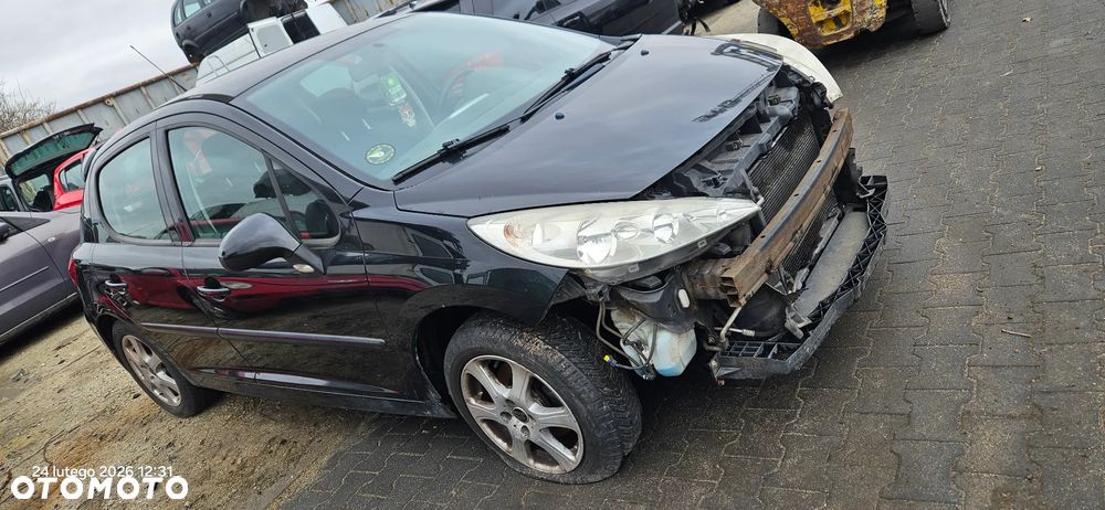 Maska pokrywa Peugeot 207 EXL 2007r 5d hatchback - 2