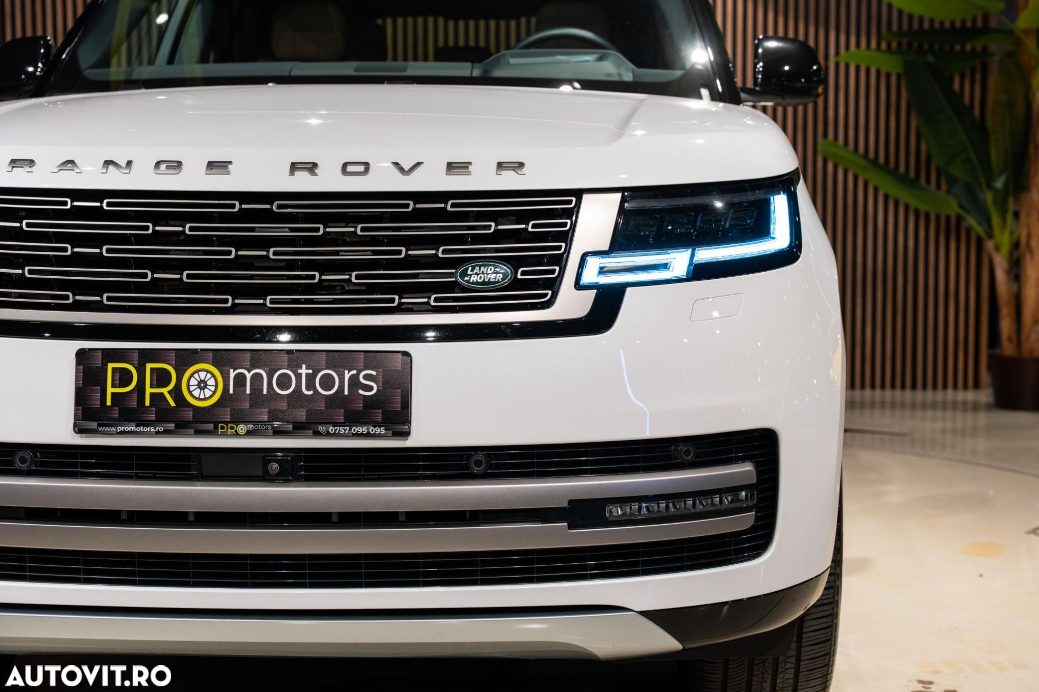 Land Rover Range Rover 3.0 I6 D350 MHEV HSE - 4