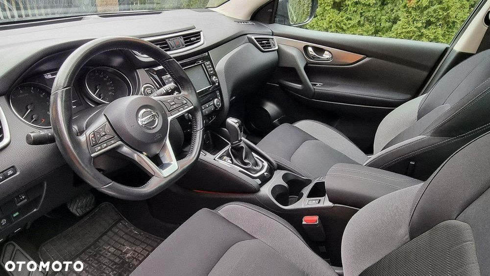 Nissan Qashqai - 12