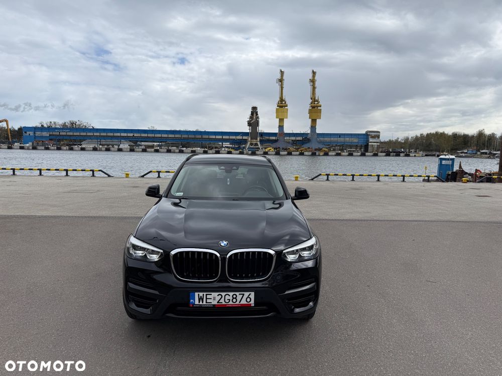 BMW X3 xDrive20i GPF Business Edition - 4