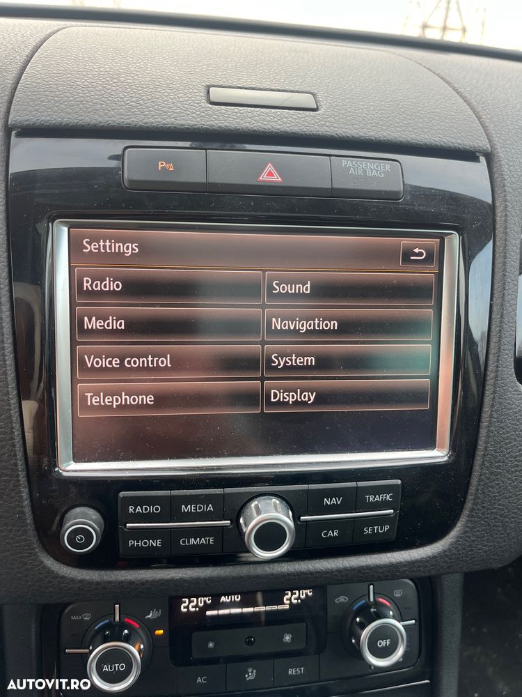 Volkswagen Touareg - 8