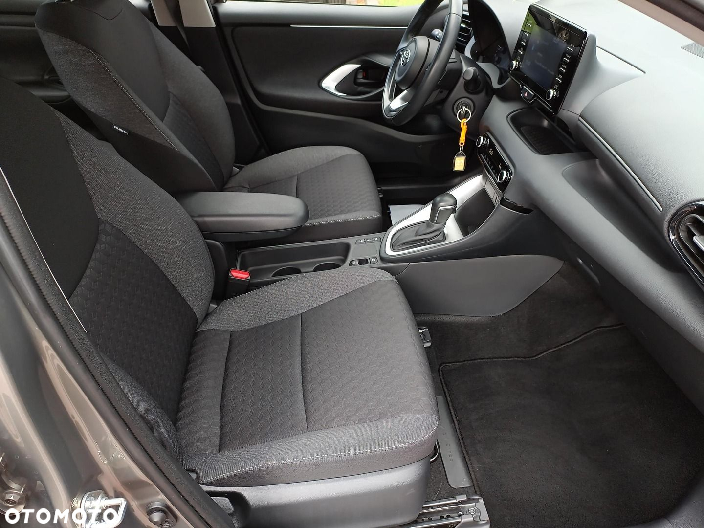 Toyota Yaris - 14