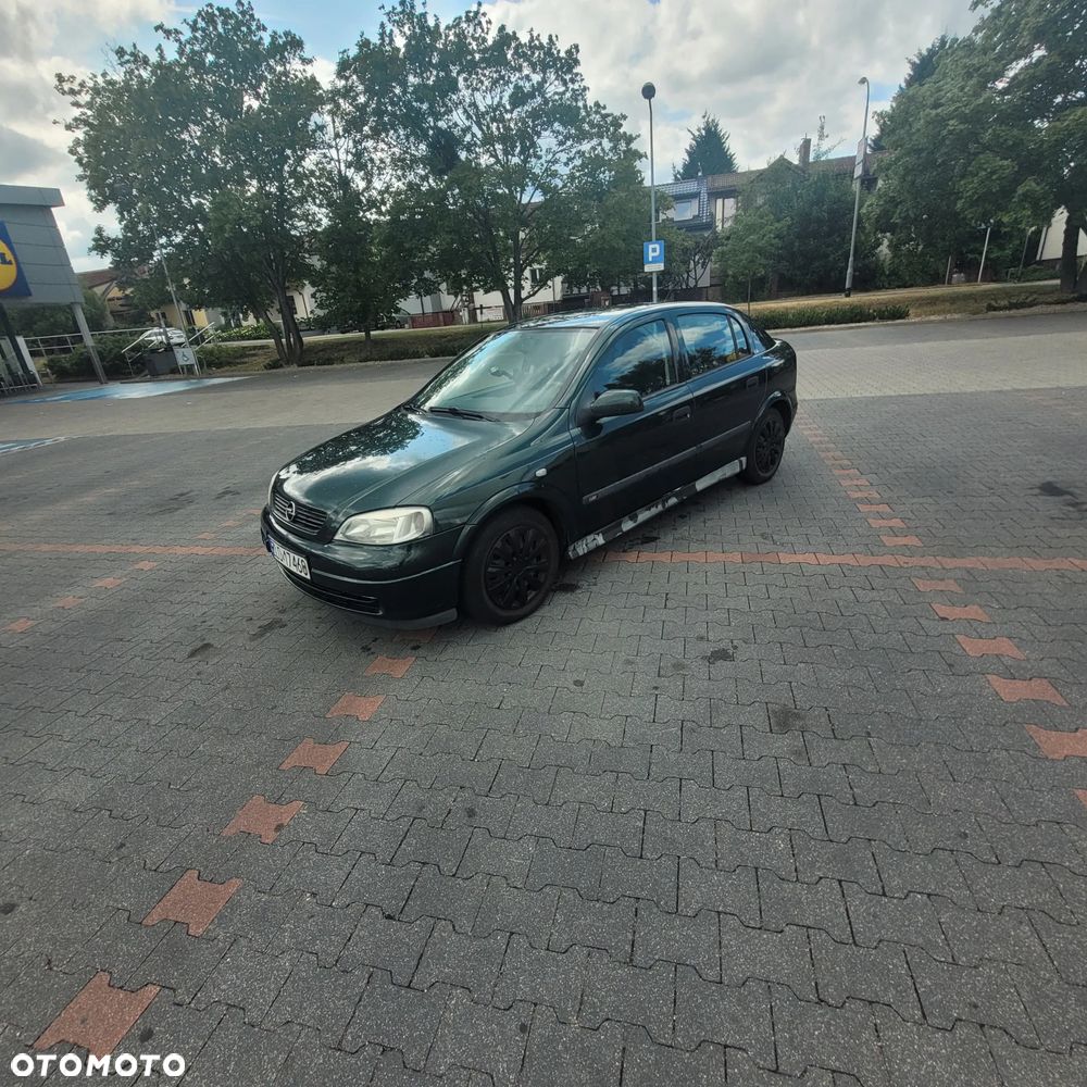 Opel Astra 1.6 16v 100 - 1