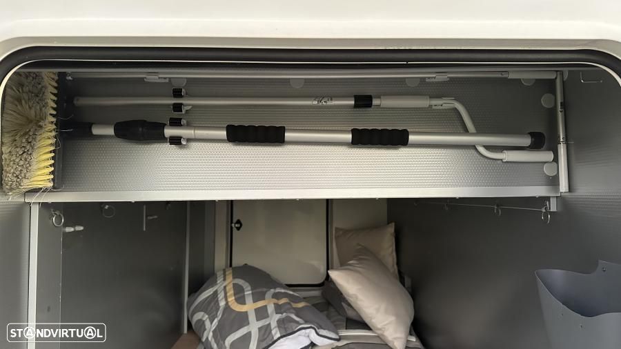 Rapido Serie 6F 680 FF C.central e basculante - 8