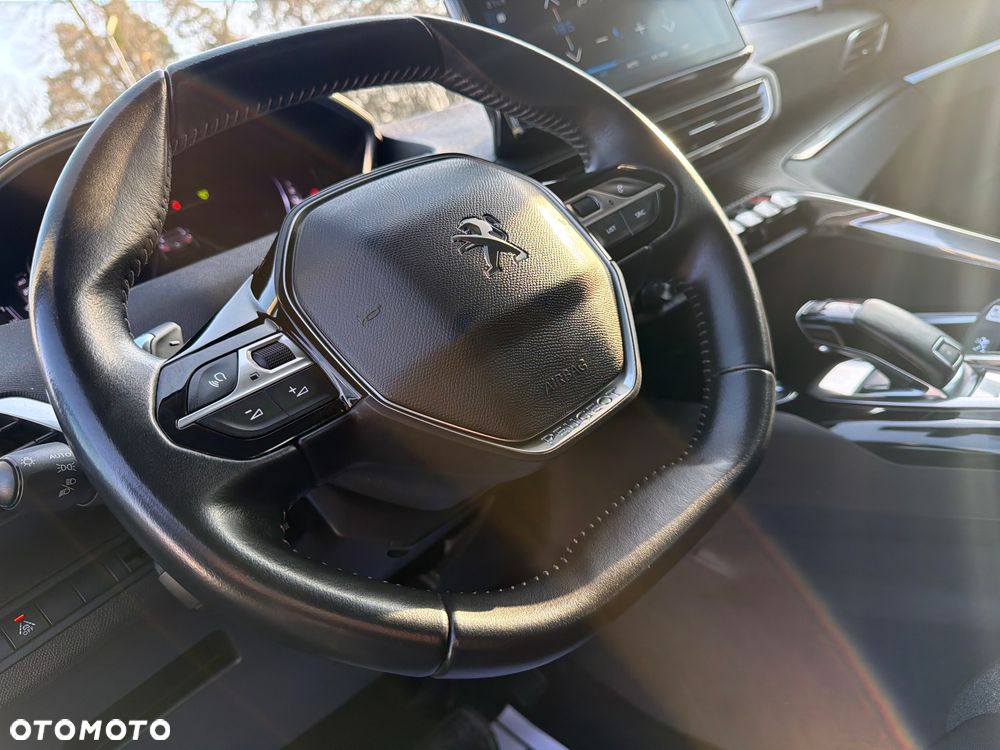 Peugeot 3008 1.5 BlueHDi Allure Pack S&S EAT8 - 18