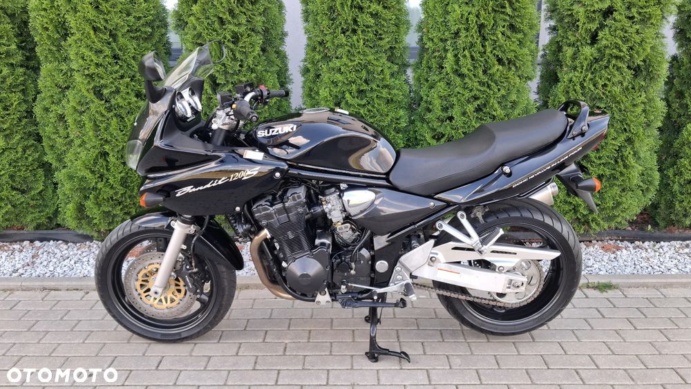 Suzuki Bandit - 2