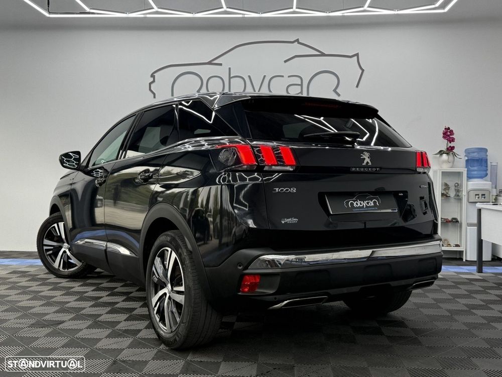 Peugeot 3008 1.2 PureTech GT Line - 4