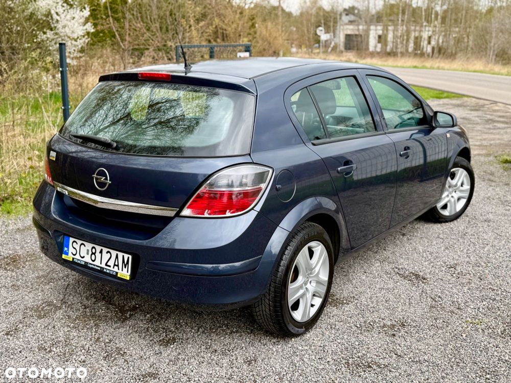 Opel Astra - 3