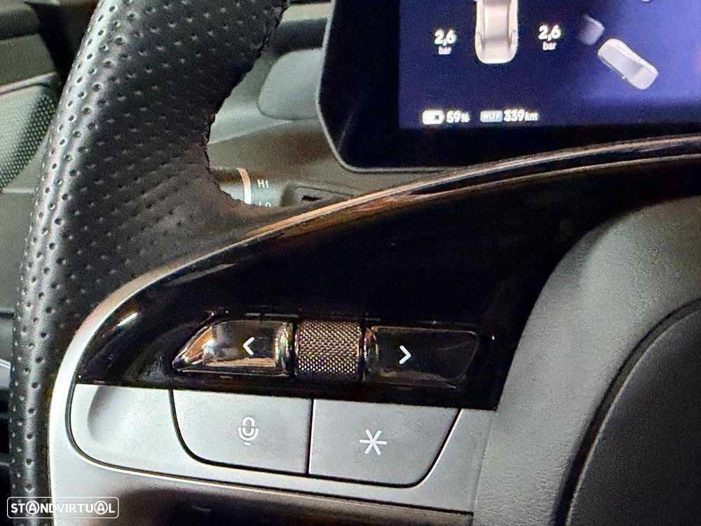 Xpeng P7i 86.2 kWh Long Range - 19