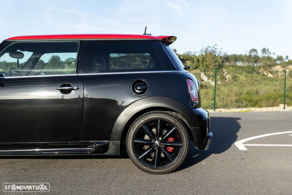MINI 3 Portas John Cooper Works - 9