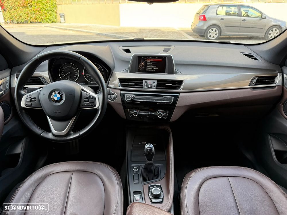 BMW X1 18 d sDrive xLine - 7