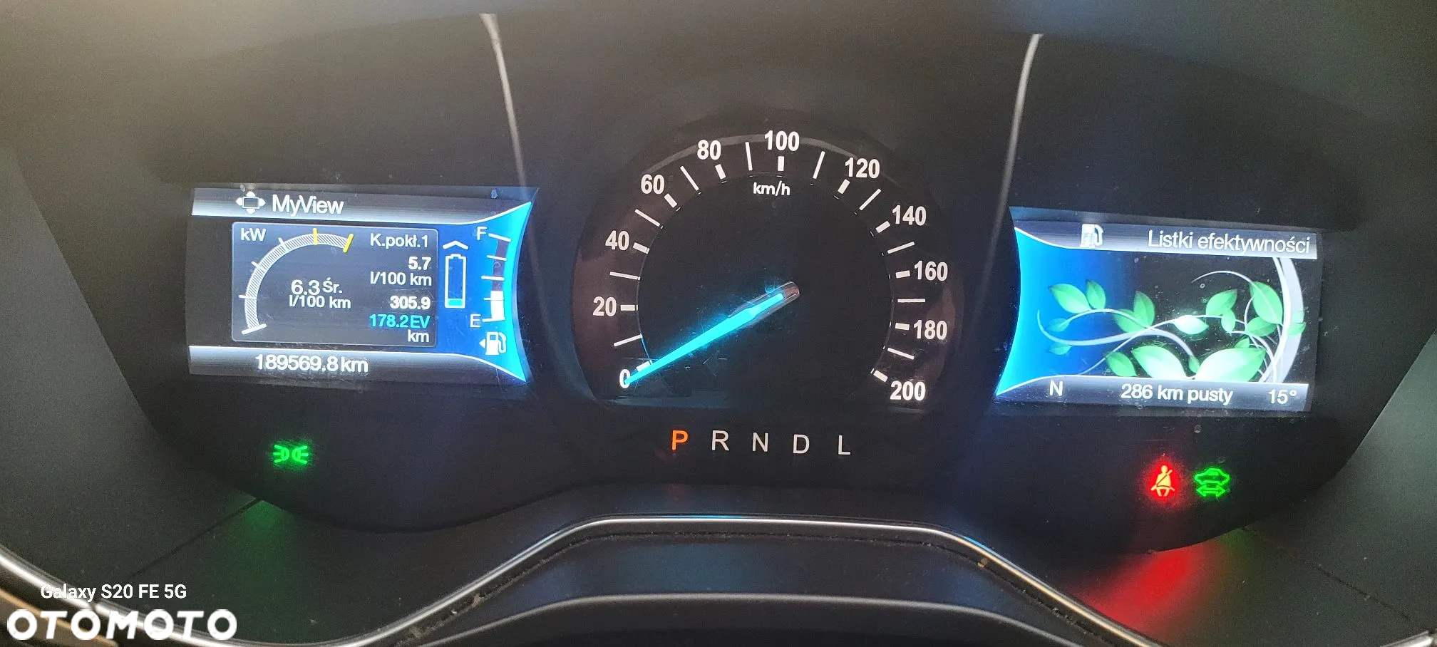 Ford Fusion - 11