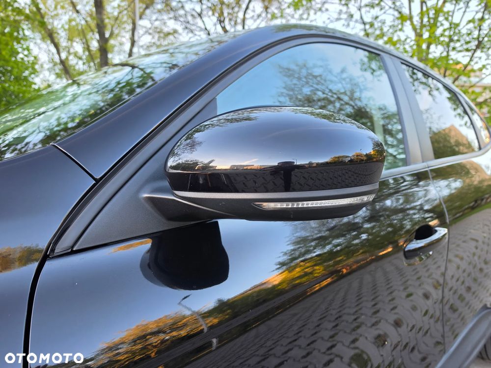 Renault Arkana 1.6 E-TECH Zen MMT - 24