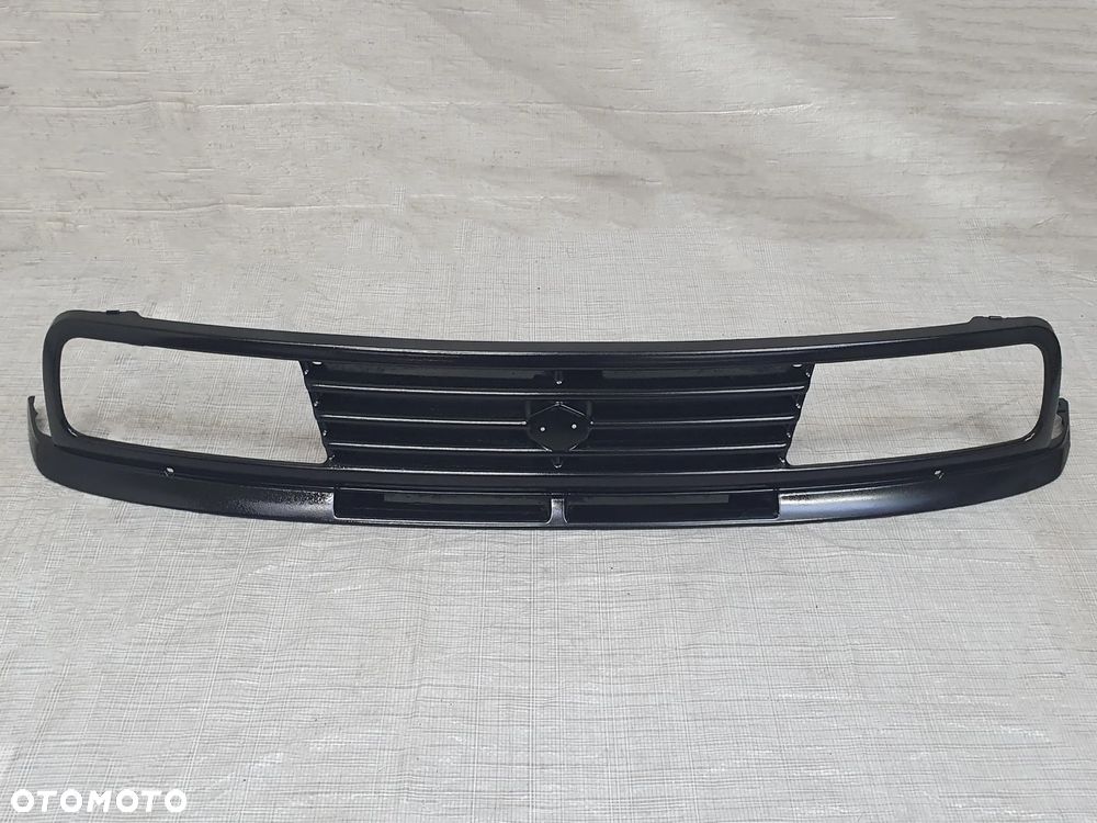 Atrapa chłodnicy (grill) do Suzuki Vitara I