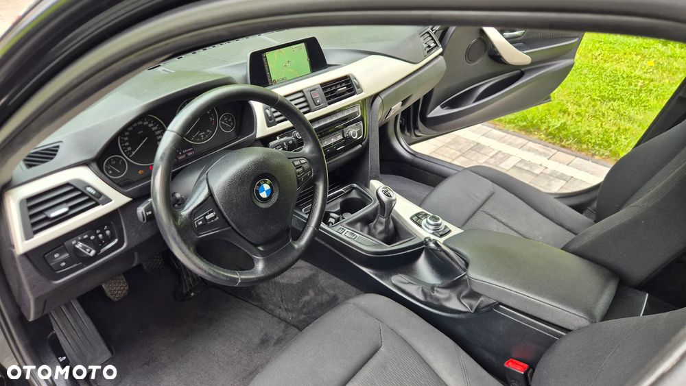 BMW Seria 3 318i Edition Luxury Line Purity - 7