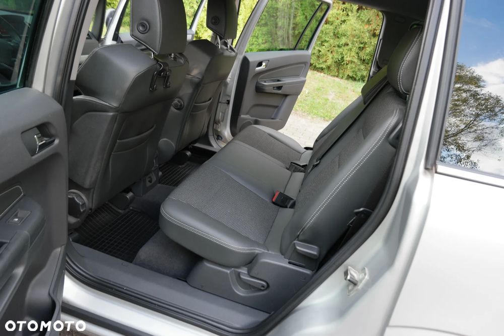 Opel Zafira 1.6 Cosmo EU5 - 14