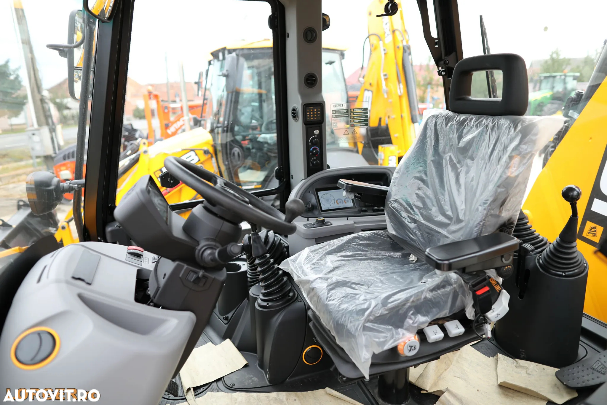 JCB 3CX 14L5WM - 18