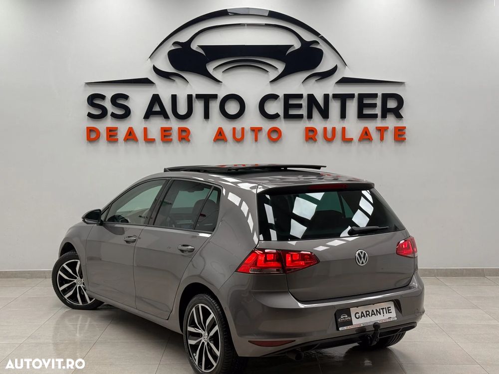 Volkswagen Golf 1.6 TDI BlueMotion Technology Comfortline - 4