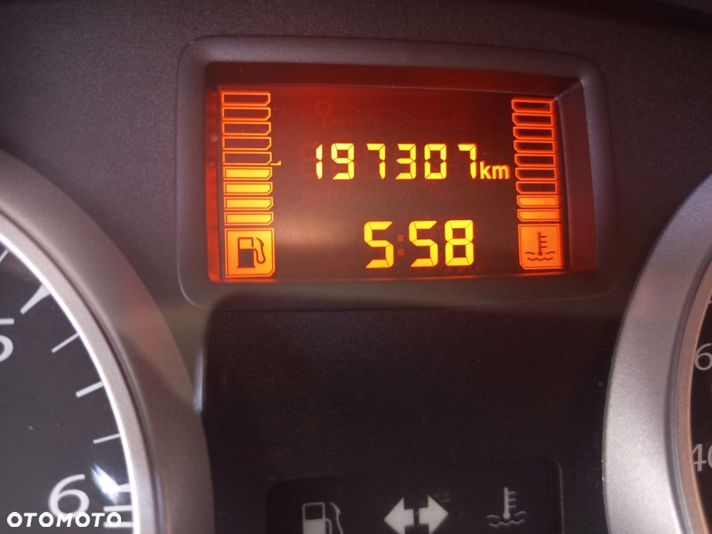 Dacia Duster 1.6 16V 4x2 Laureate - 20