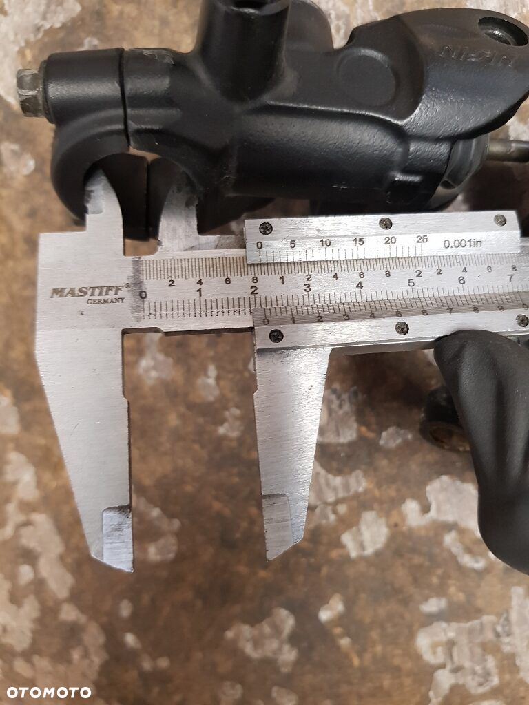 Pompa Hamulcowa Zbiorniczek przewód Suzuki GSXR 600 750 K4 K5 - 10