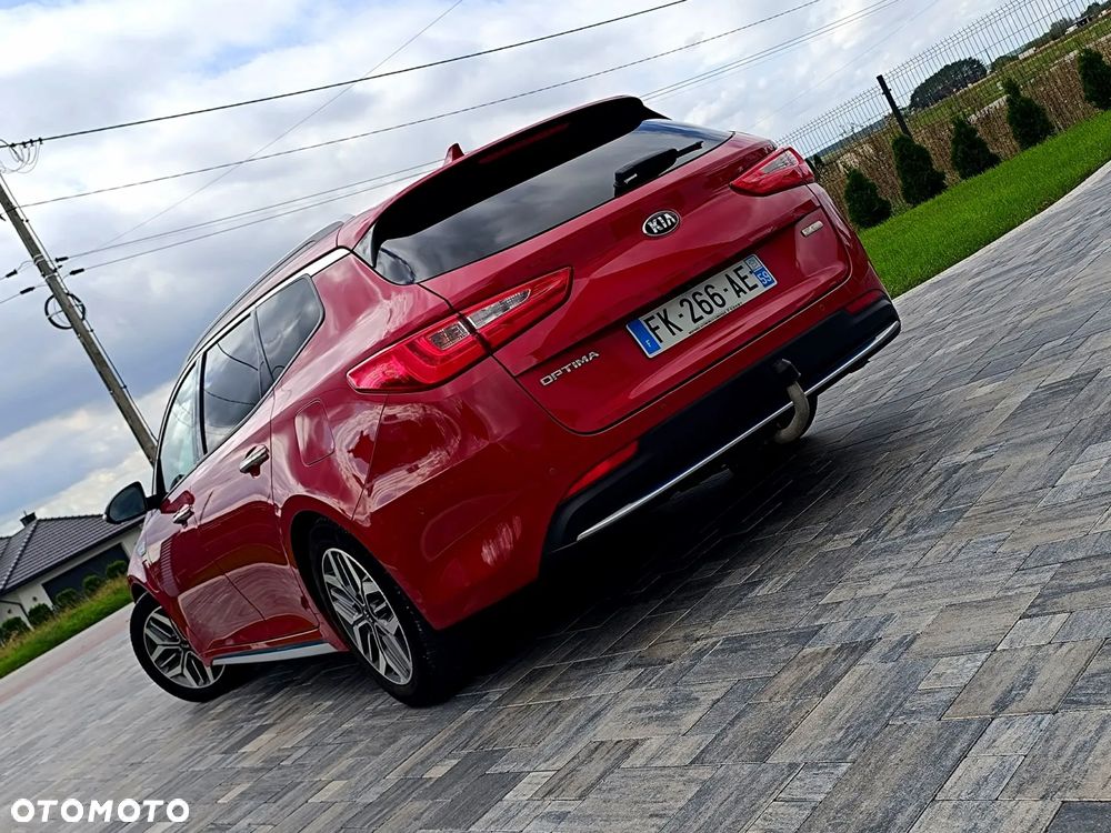 Kia Optima Plug-in Hybrid - 8
