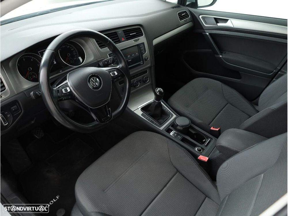 VW Golf Variant 1.6 TDi BlueMotion Confortline - 13