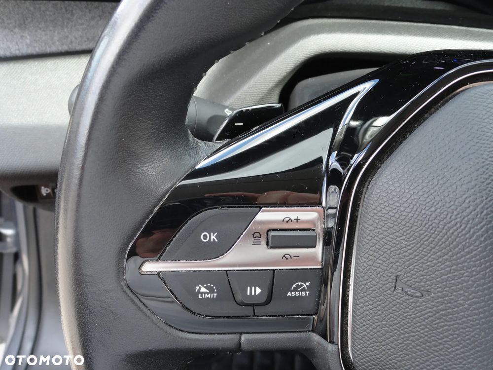 Peugeot 308 BlueHDi 130 EAT8 Stop & Start Allure Pack - 19