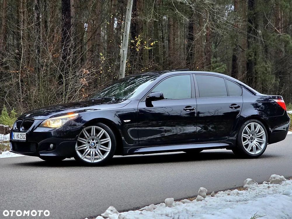 BMW Seria 5 530d Sport-Aut Edition Sport - 4