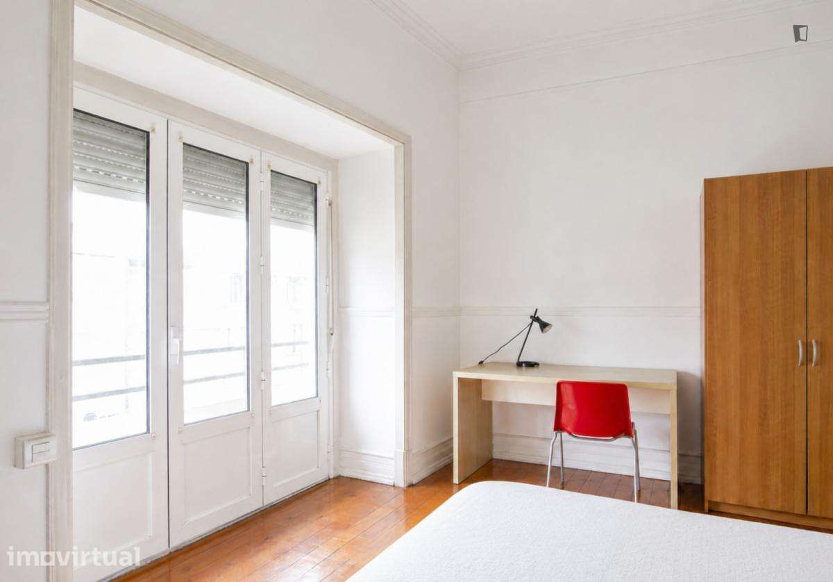 Quarto - localizado em Entrecampos Lisbon - Grande imagem: 2/13