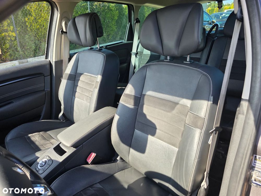 Renault Grand Scenic dCi 110 EDC Bose Edition - 37