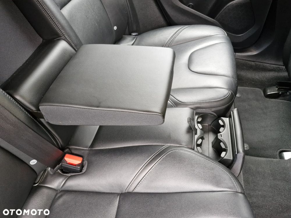 Volvo V40 D2 Inscription - 34