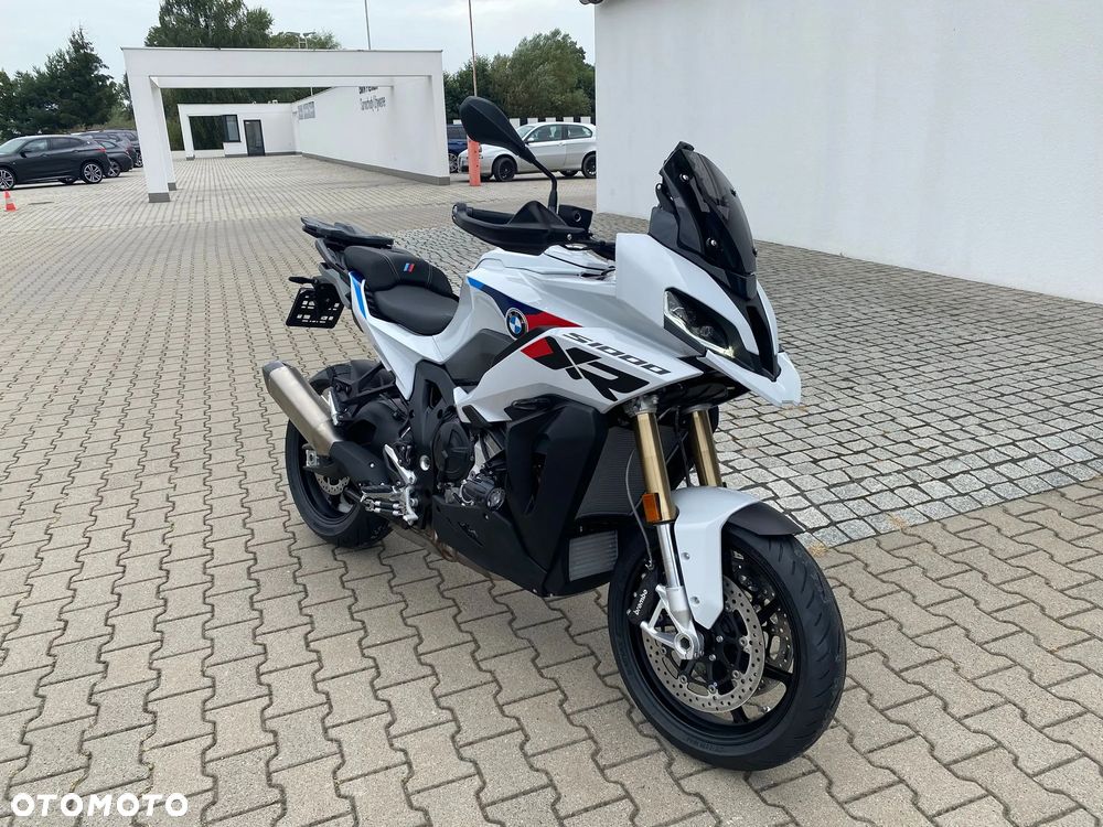 BMW XR - 2