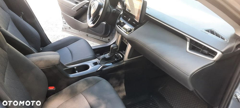 Toyota Corolla Cross - 17