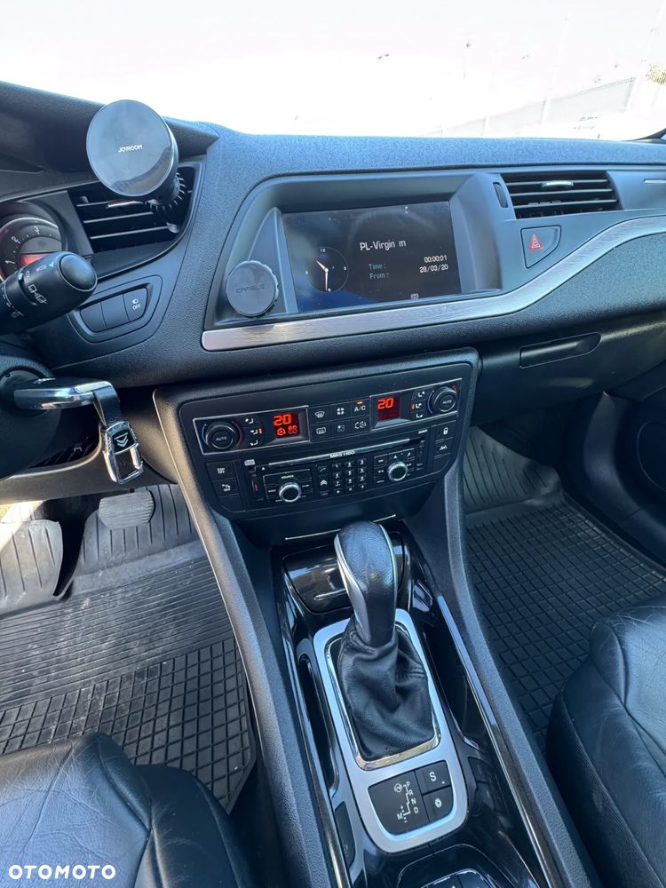 Citroën C5 Tourer V6 HDi 205 Biturbo FAP Exclusive - 13