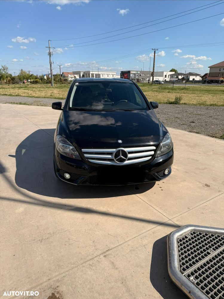 Mercedes-Benz B 180 CDI BlueEfficiency 7G-DCT - 7