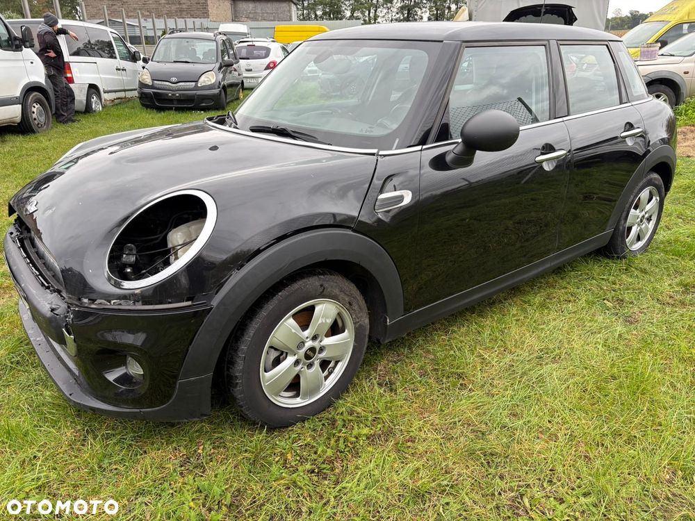 MINI ONE Standard - 15