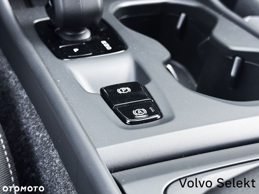 Volvo XC 40 - 23