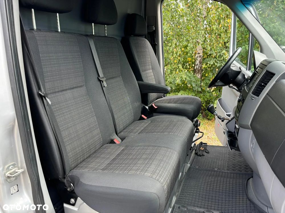 Mercedes-Benz SPRINTER - 18