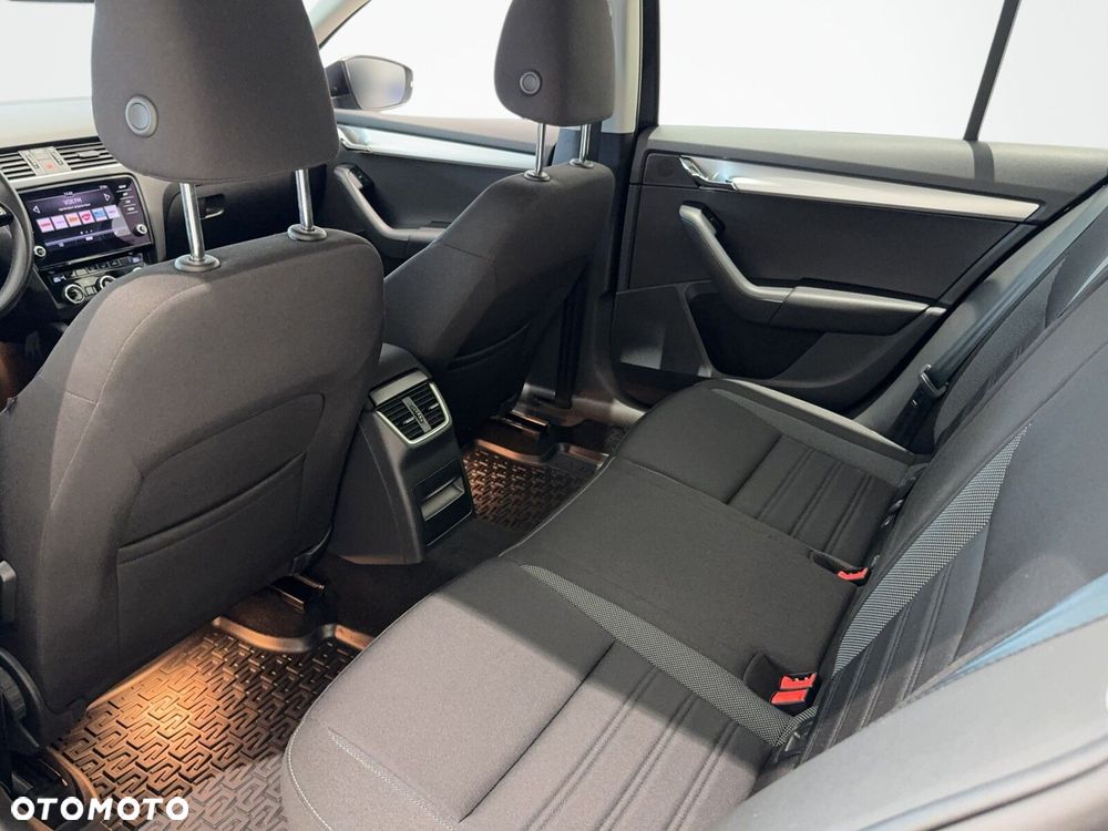 Skoda Octavia 1.6 TDI SCR Ambition - 14