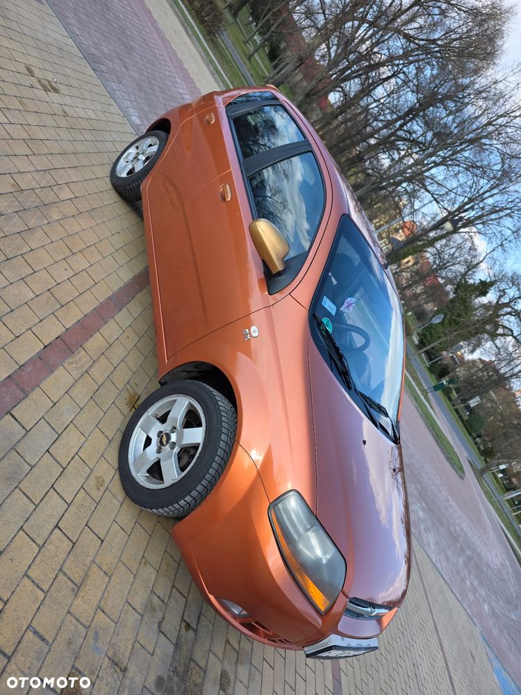 Chevrolet Kalos - 11