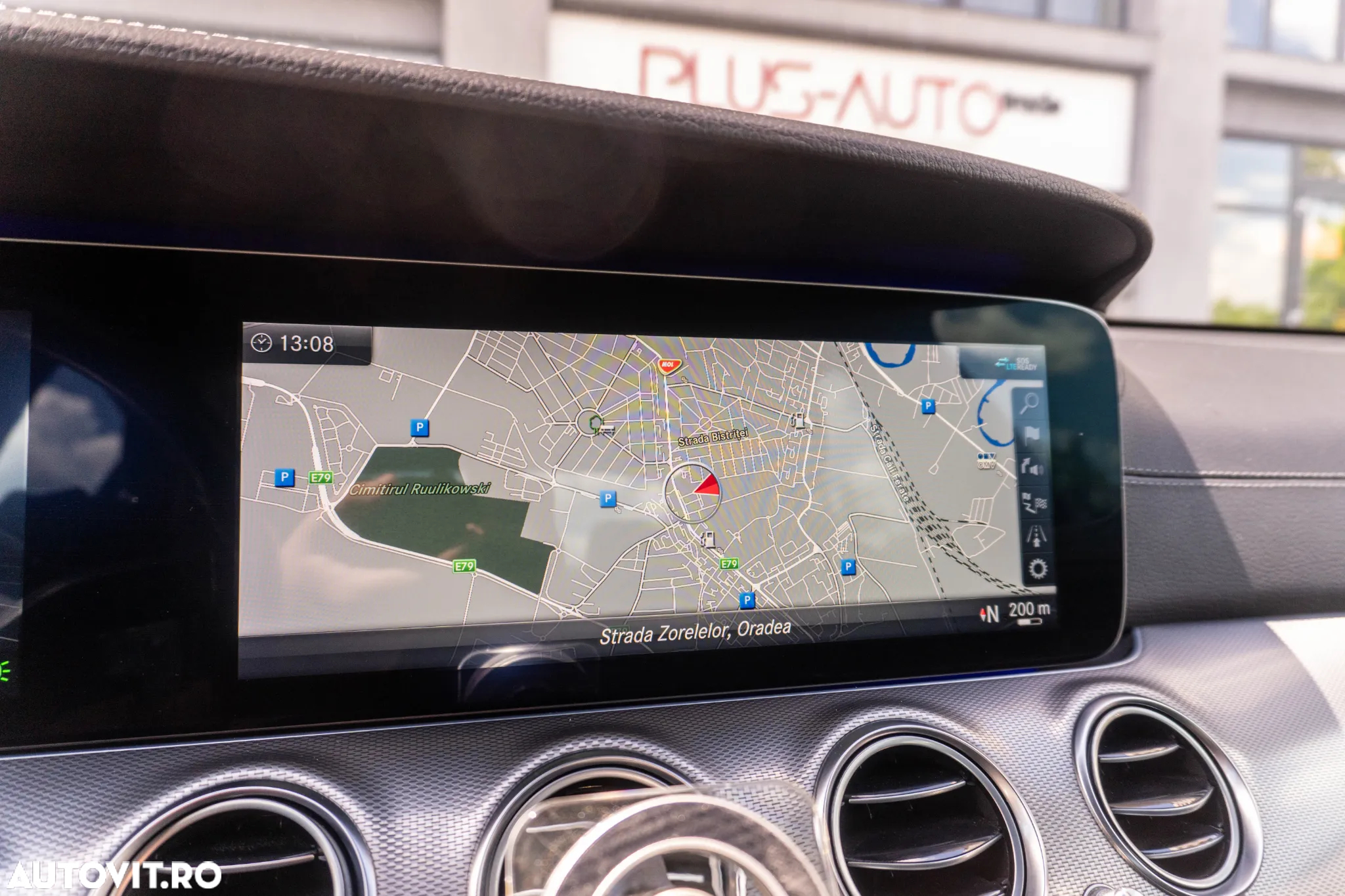 Mercedes-Benz E 300 d Aut. - 14